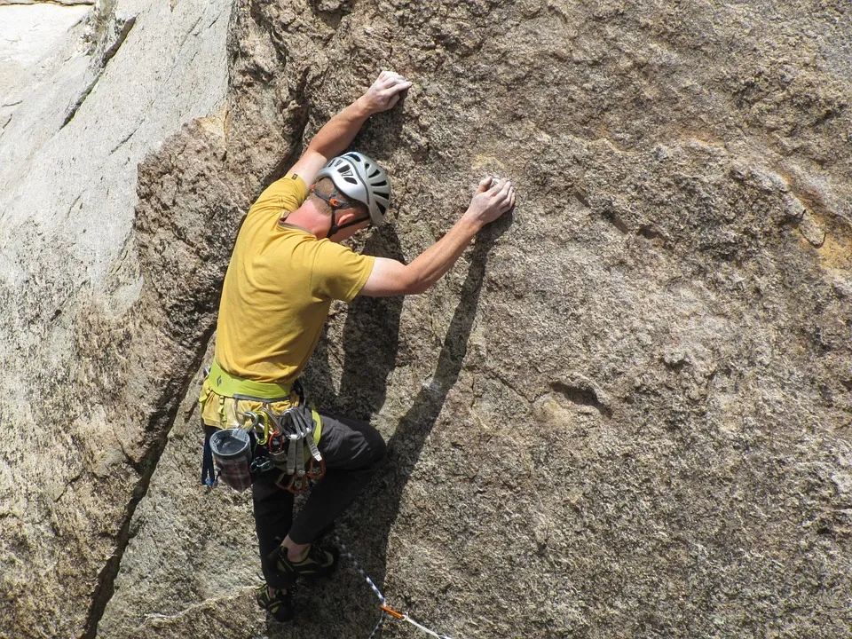 rock-climbing-403487_960_720